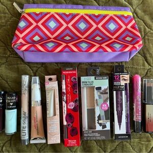 Hard Candy makeup bundle